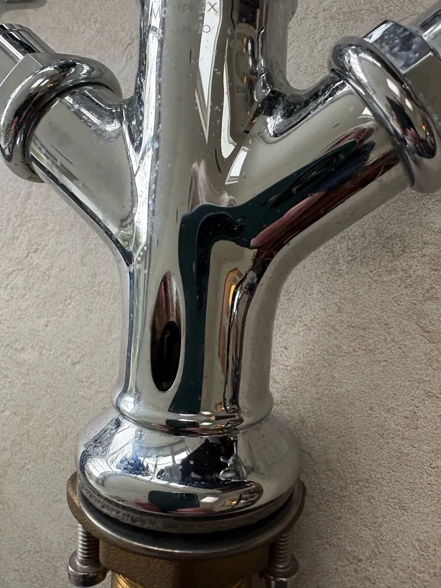 Hansgrohe Axor Montreux mixer tap - Image 2