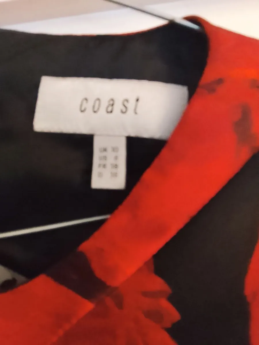 Coast Dress Red and Black new condition - Image 3