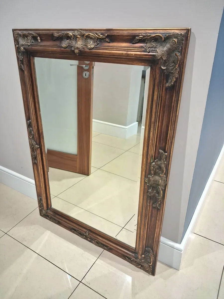 Mirror - Image 1