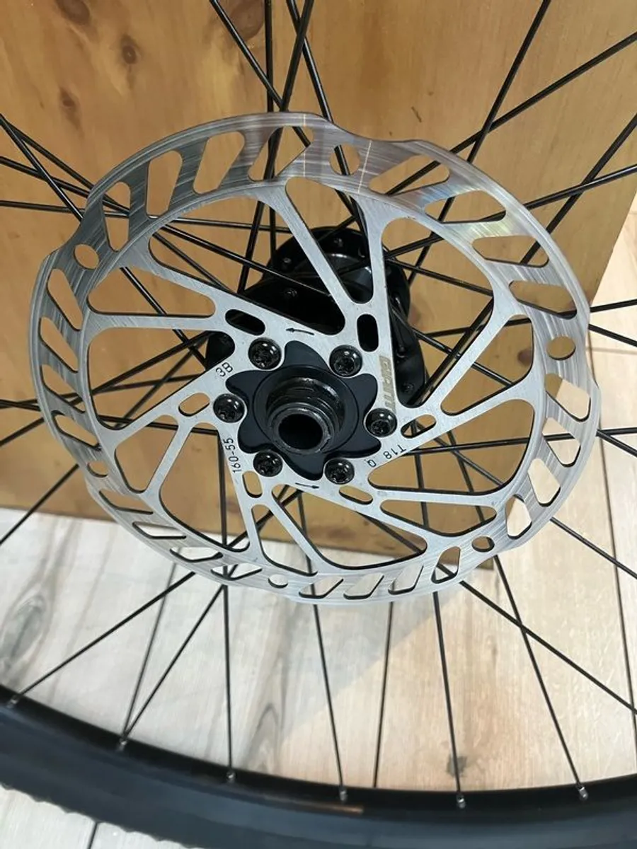 Giant sx2 with tyres and rotors - Image 2