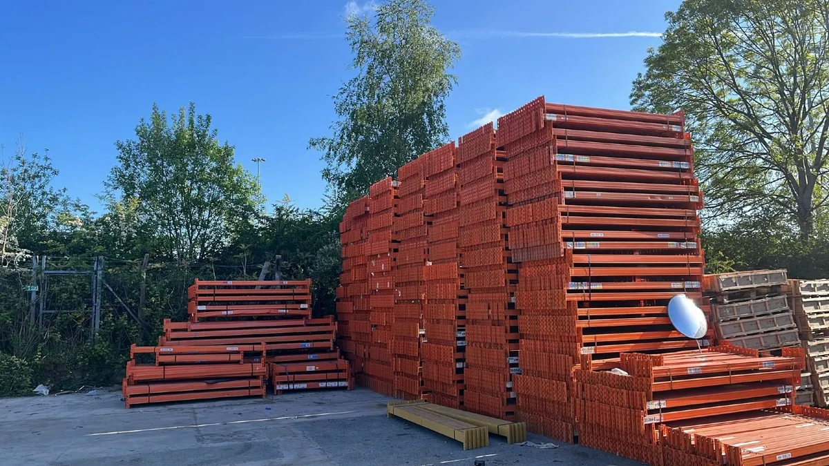 Warehouse Pallet Racking Shelving - Image 1