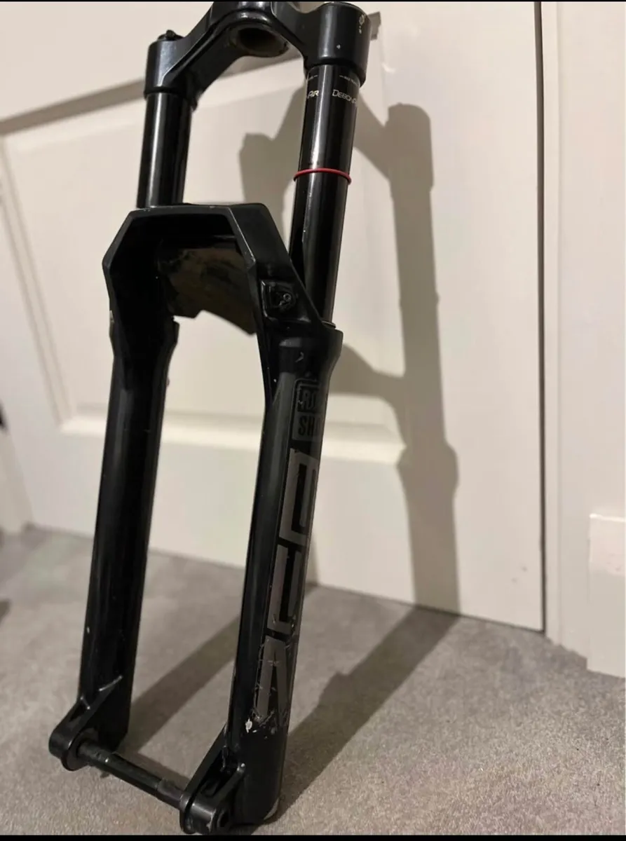 Rockshox zeb 170mm fork - Image 1