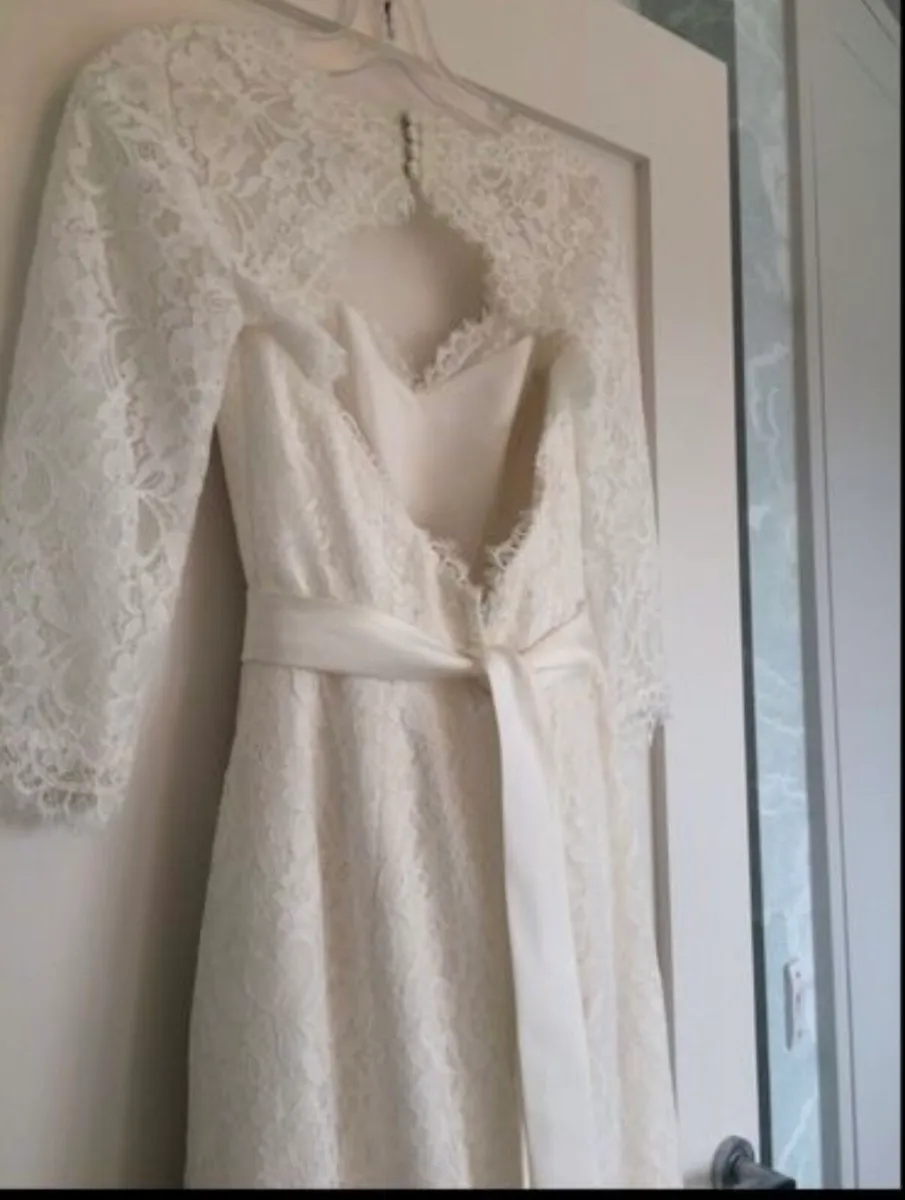 Wedding Dress UK 8 - Image 4