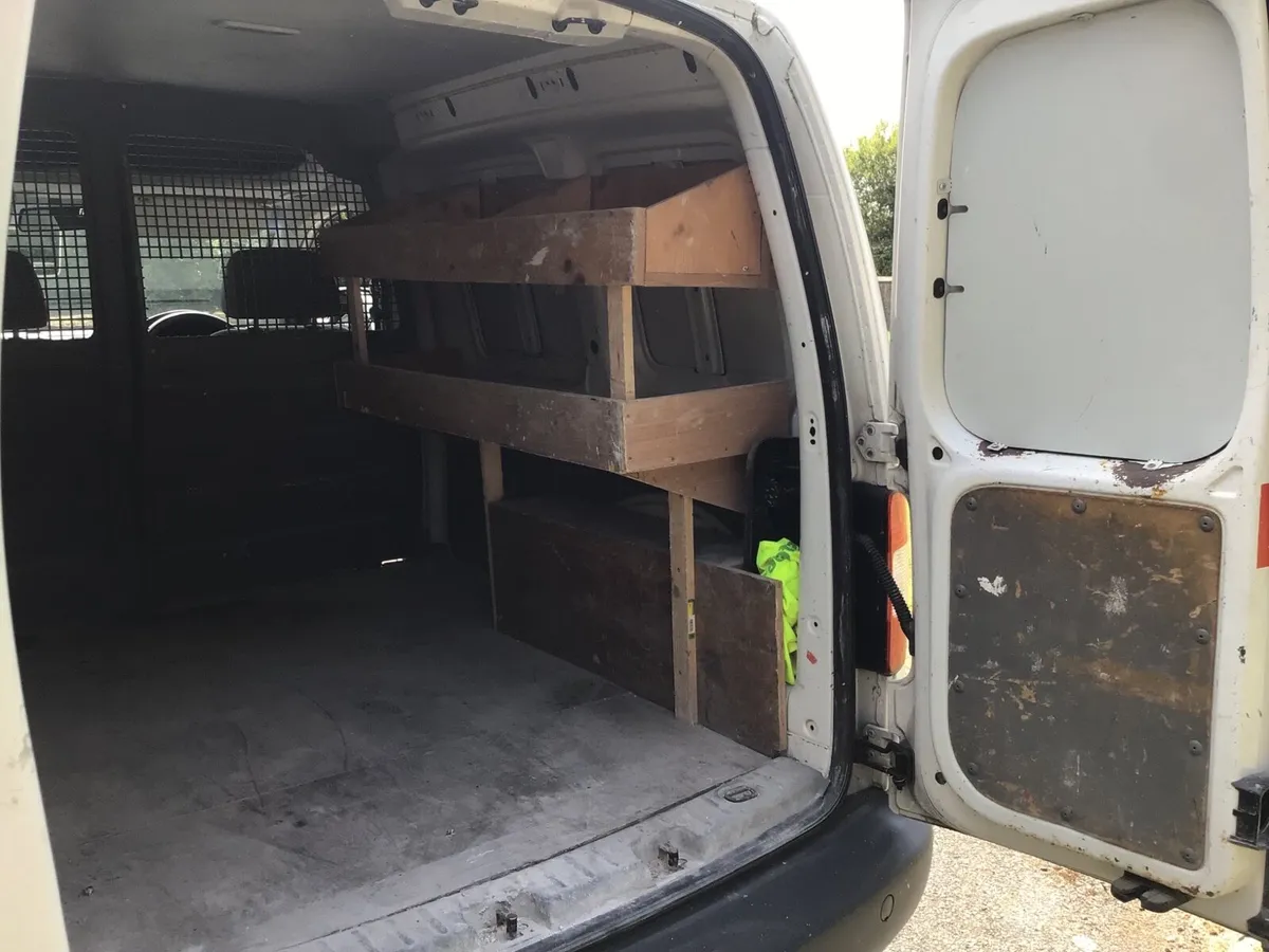 Volkswagen caddy tdi - Image 3