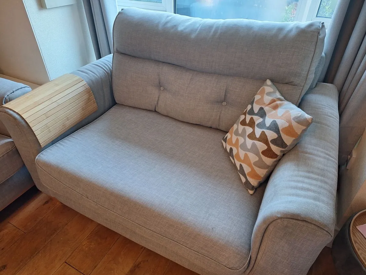 Sofa AS GOOD AS NEW - Image 1
