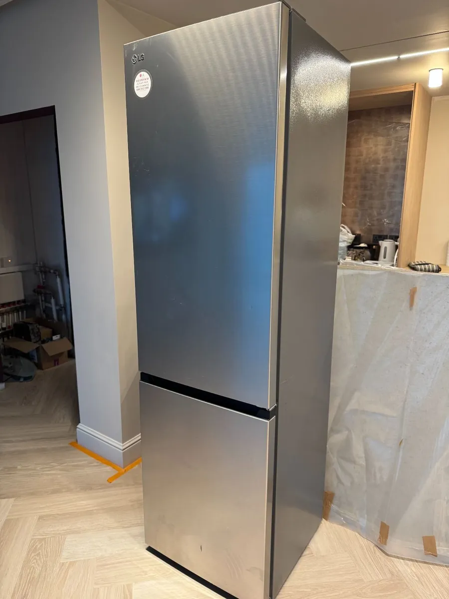 Fridge - Image 2