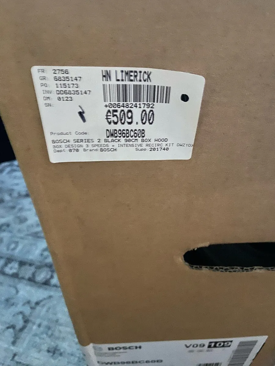 Bosch Series 2 Black Box Hood 90cm - Image 3