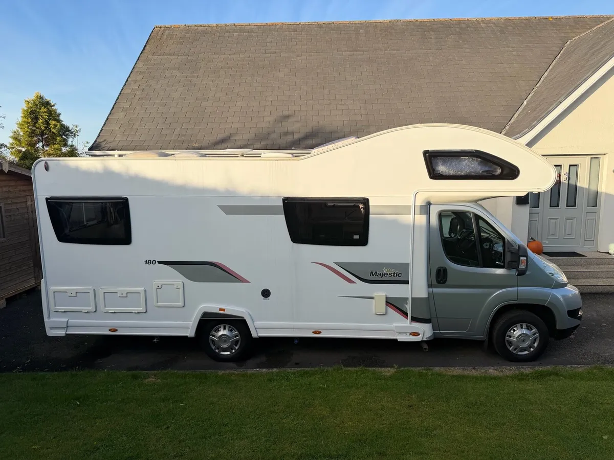 Peugeot Boxer Majestic Motorhome - Image 3