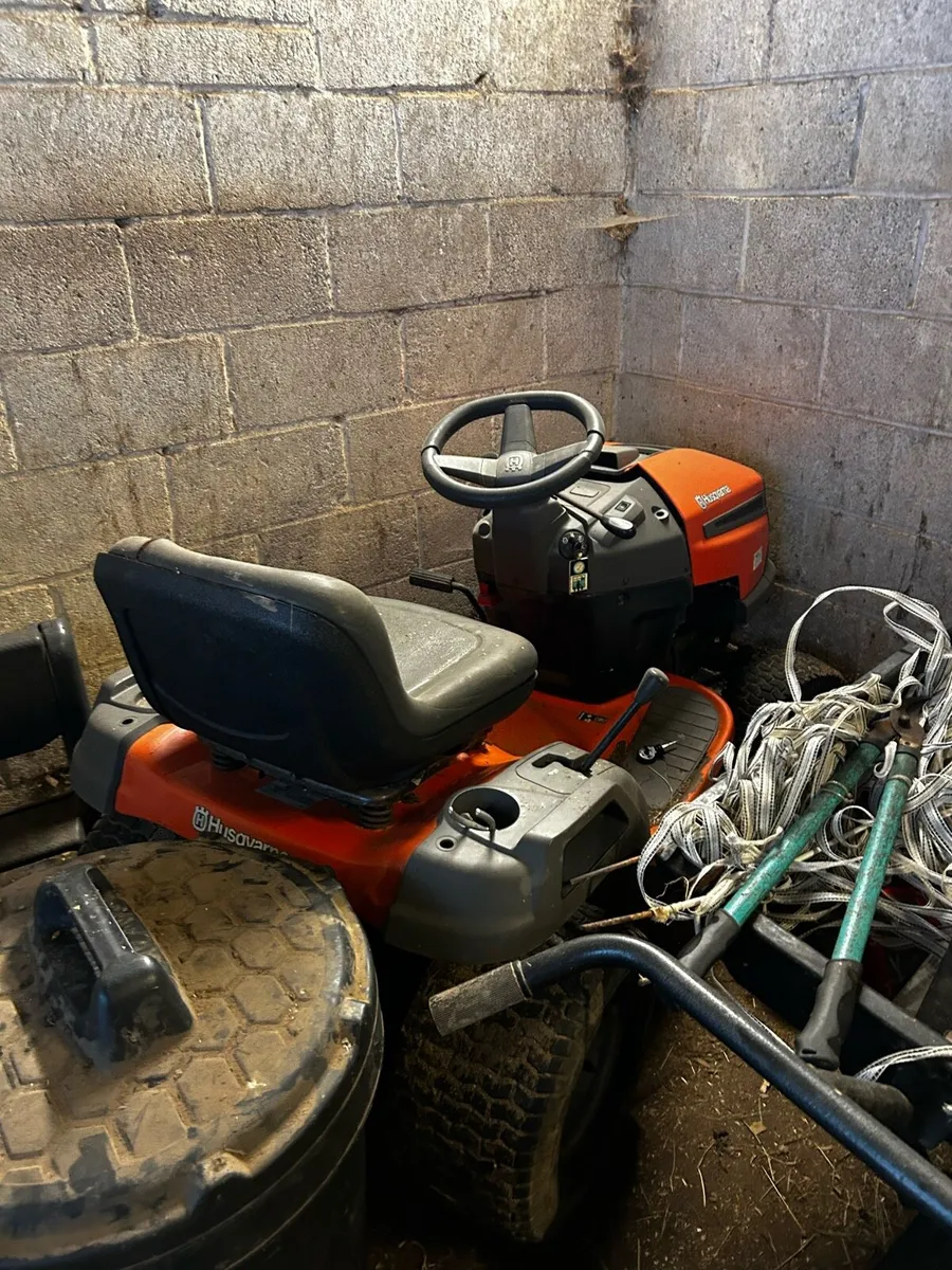 Husqvarna Mini tractor/ride on & trailer - Image 2