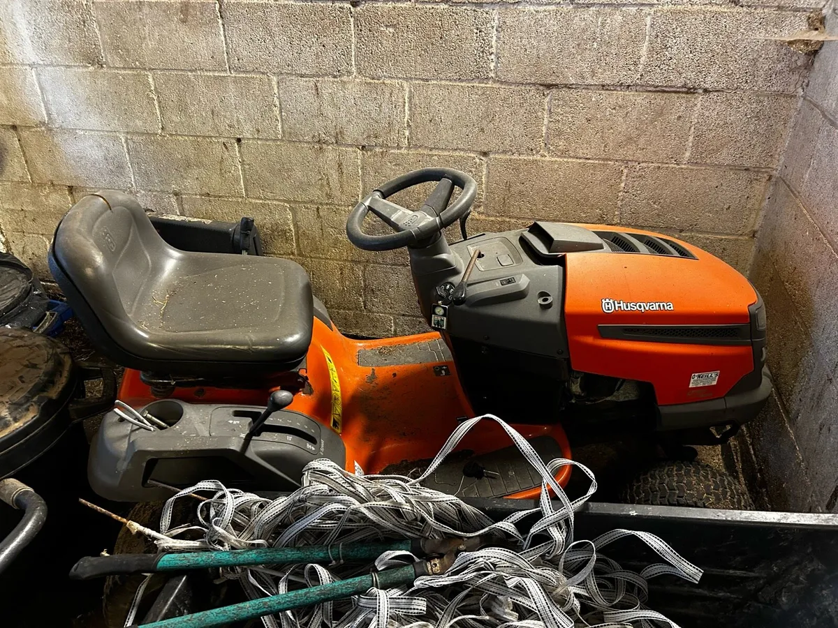 Husqvarna Mini tractor/ride on & trailer - Image 3