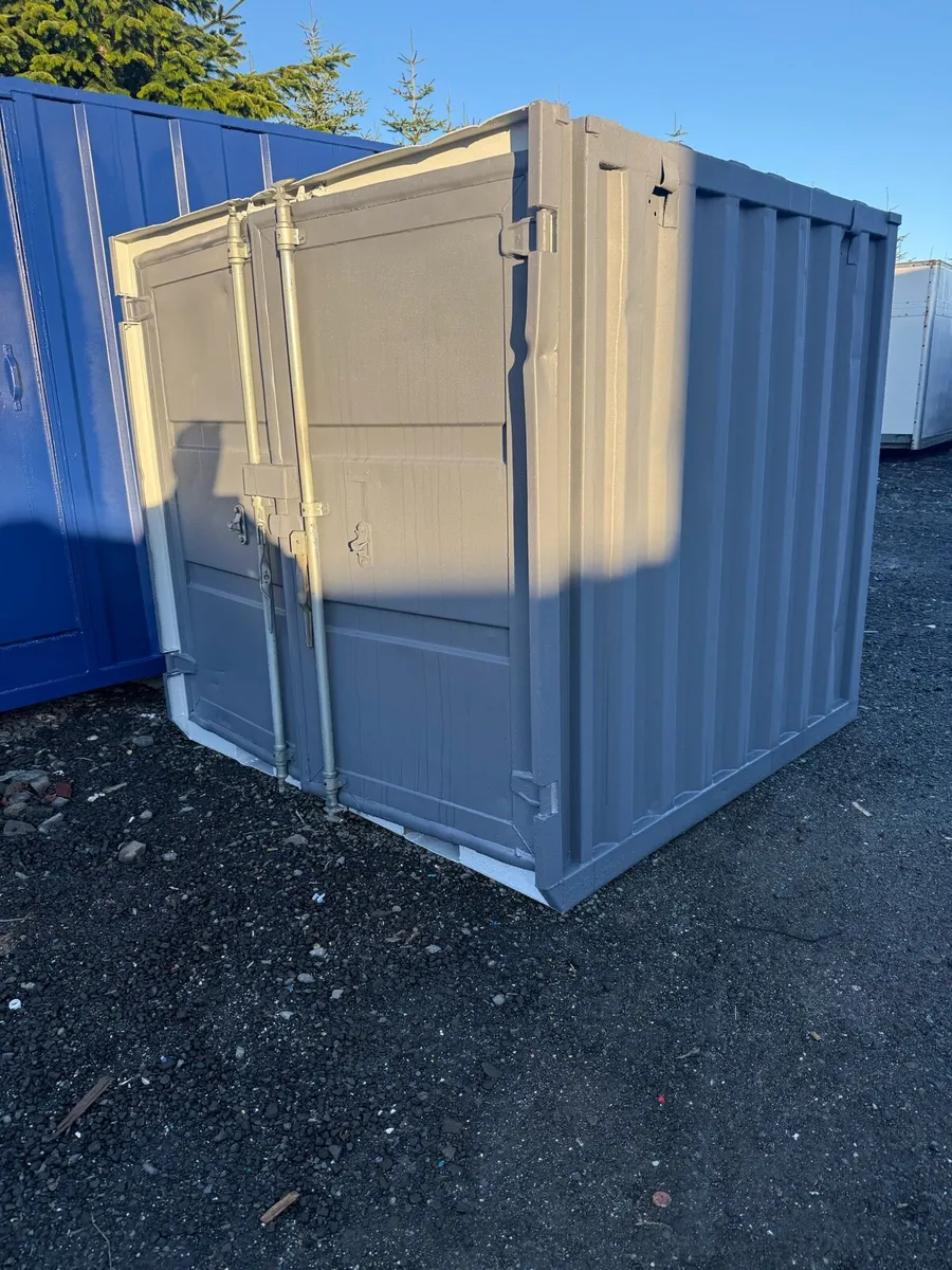 Containers - Image 1