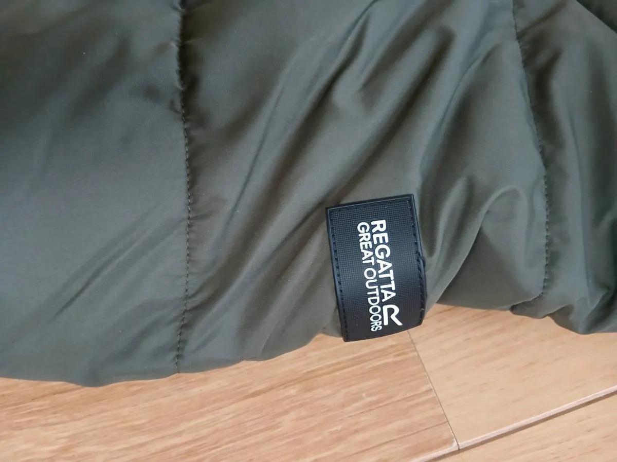 Regatta Ladies Winter Coat - Image 3