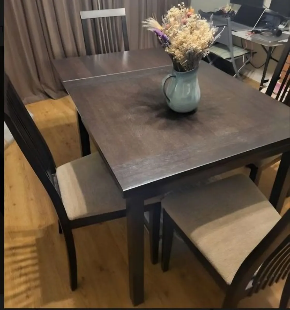 Reduced to clear asap - Dining set: Table (extendable) and chairs - Image 1