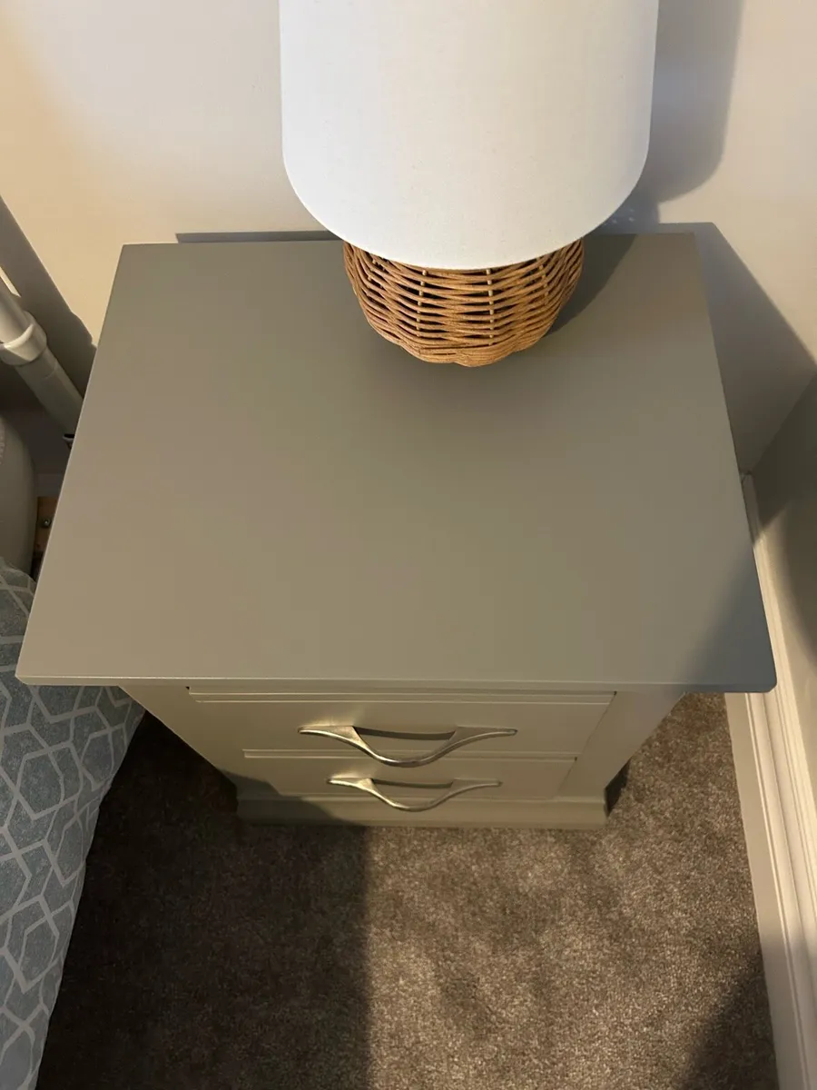 Bedside Lockers x2 - Image 2