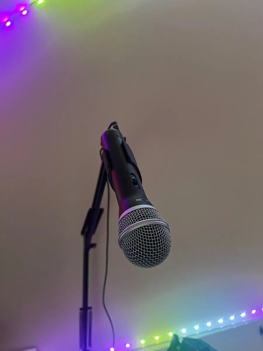 Samsun Q2U Microphone - Image 1