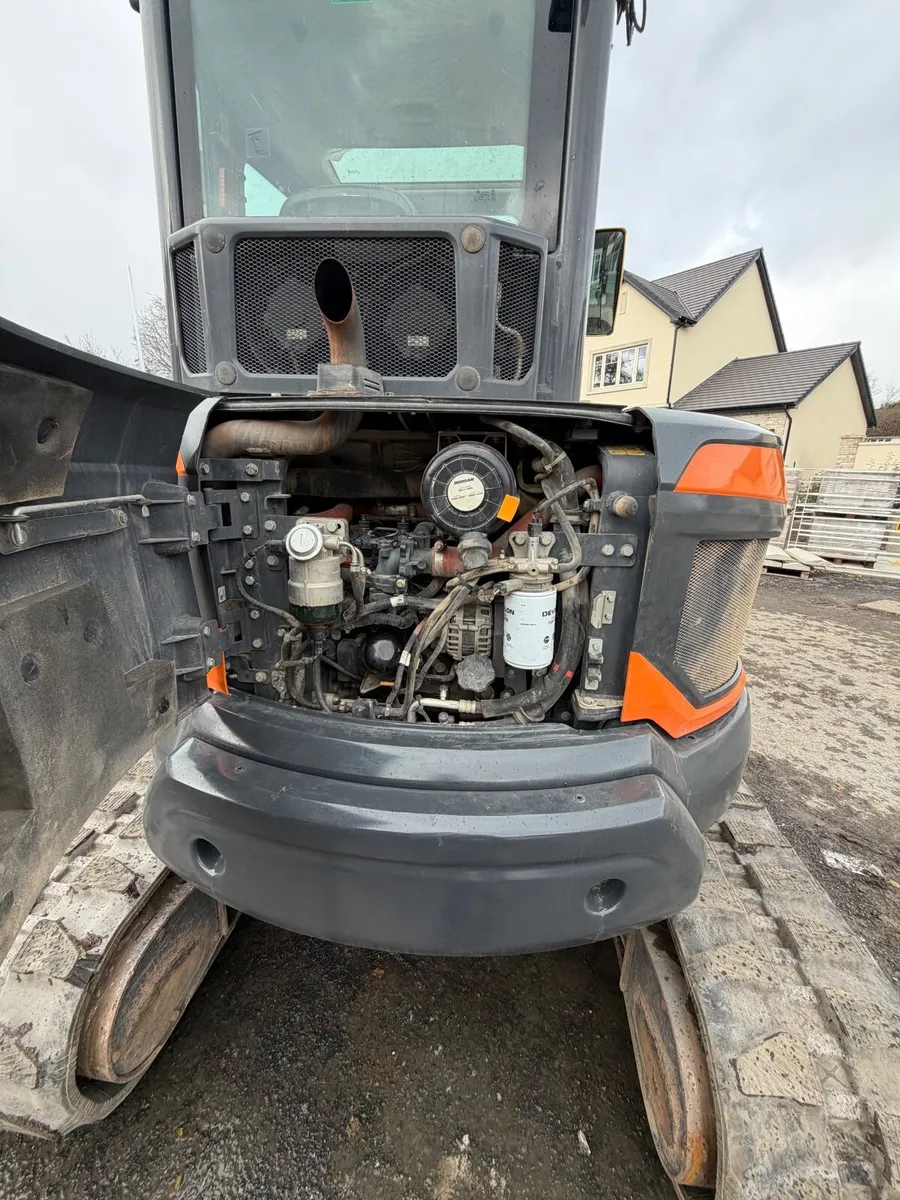 Excavator - Image 2