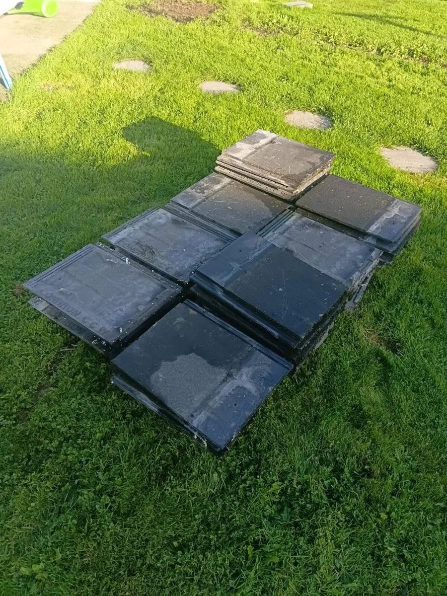 Grey roof tiles - Image 2