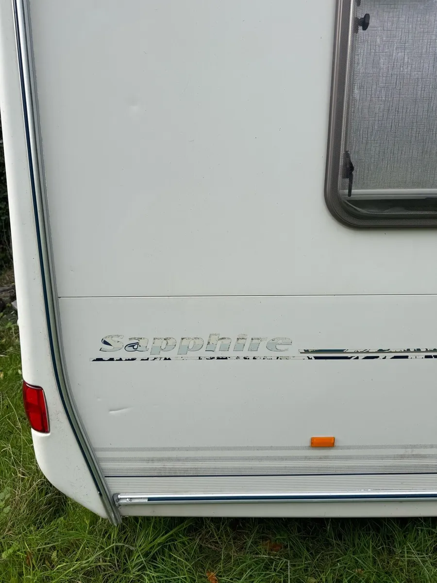 Caravan - Image 2