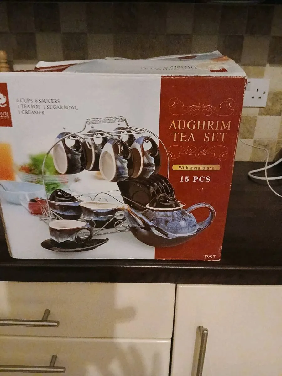 AUGHRIM POTTERY TEA SETS. X.  2 NEW BOXED - Image 4
