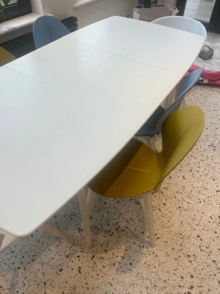 Dining Table and Chairs - Image 4