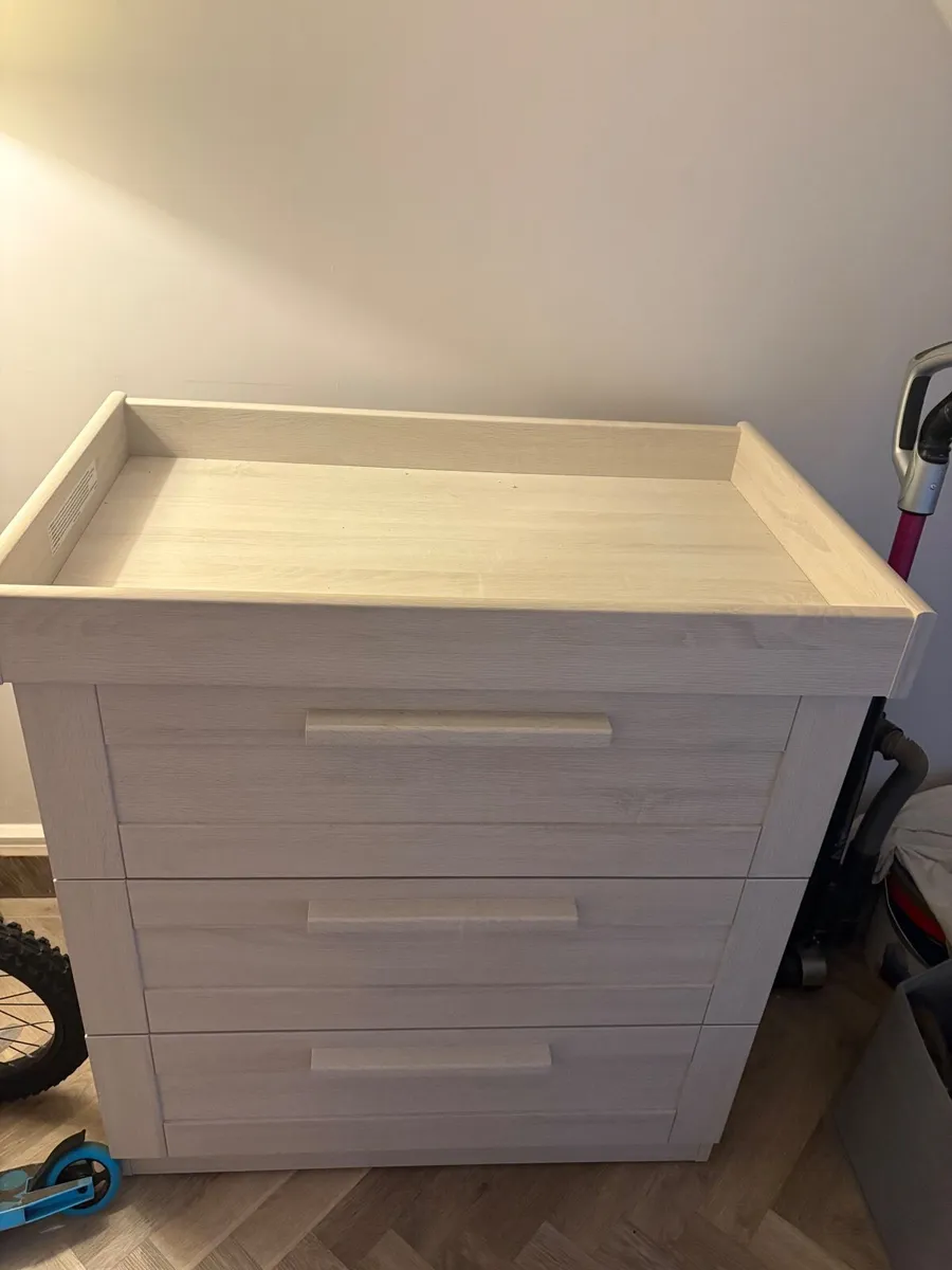 Baby furniture - Image 2