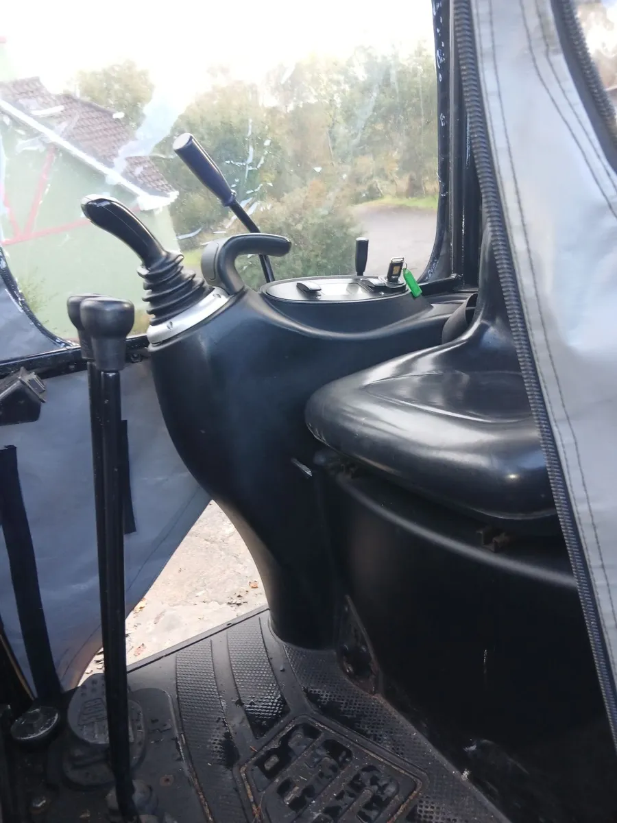 Jcb 8014cts - Image 3