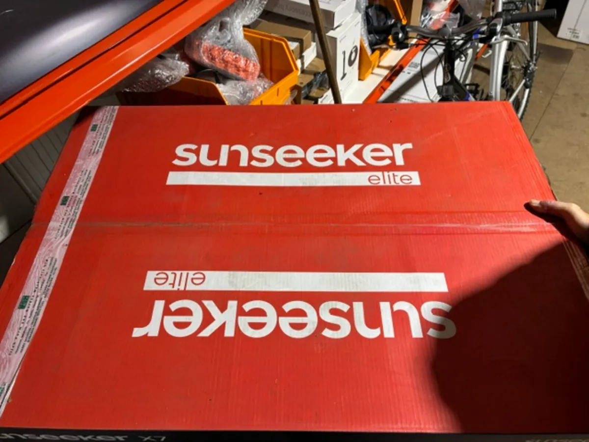 ROBOTIC SUNSEEKER X7 LAWNMOWER - Image 2