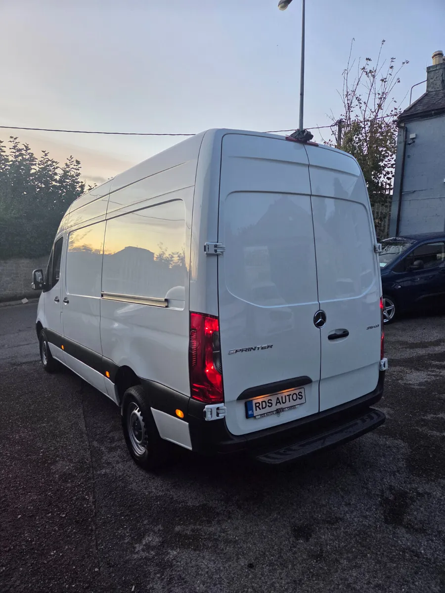 🔥23 MERC SPRINTER MWB RWD🔥 - Image 4