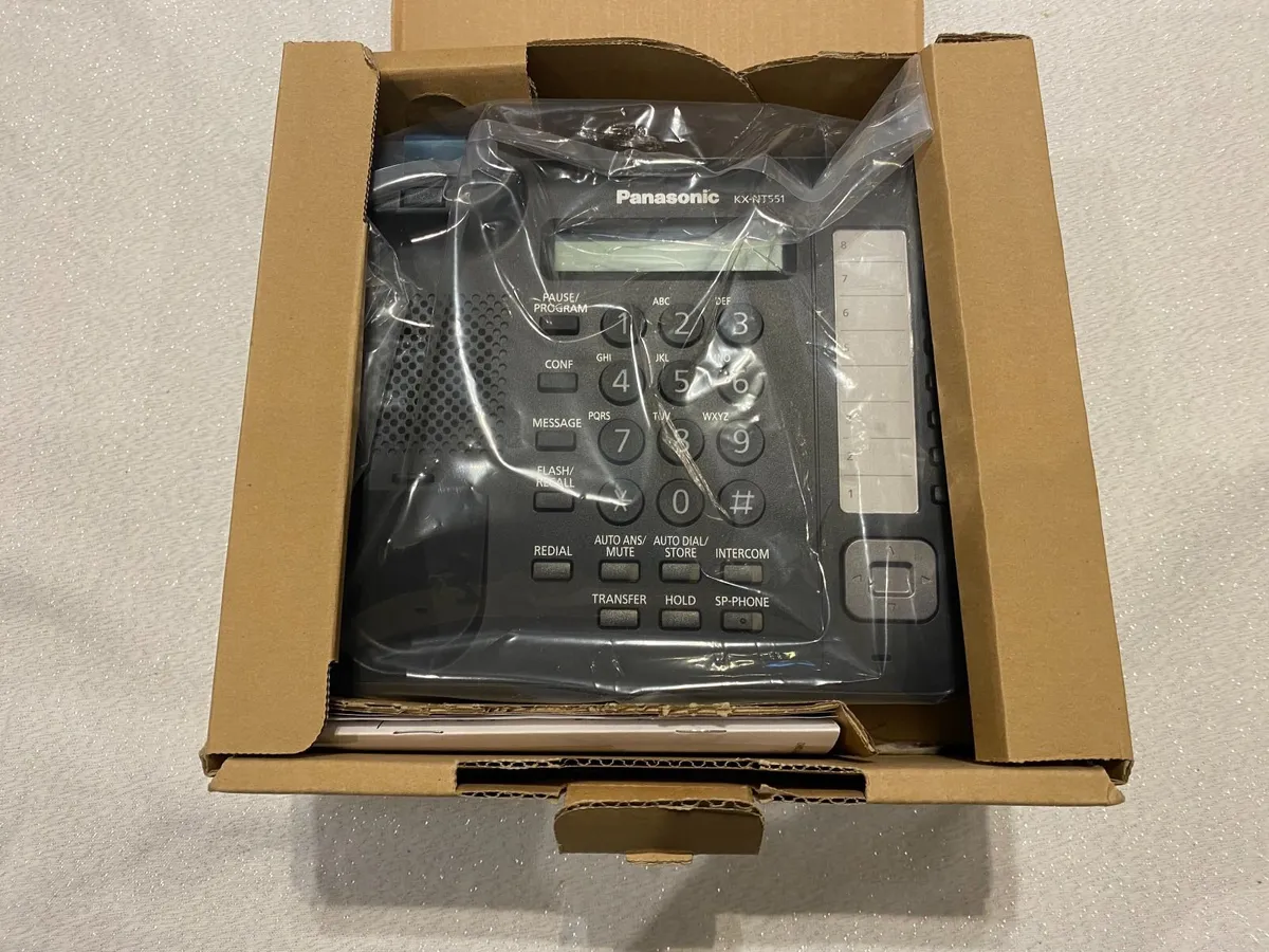 office telephones - Image 4