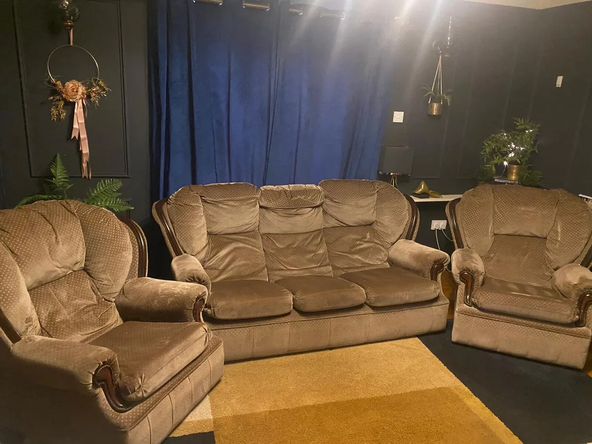 Used 3 piece suite - Image 3