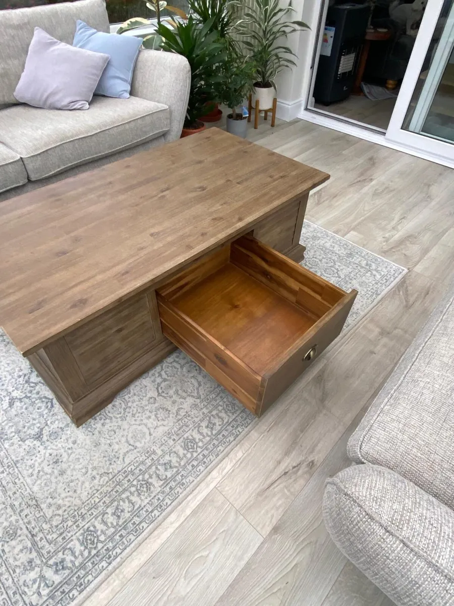 Large Coffee Table - Image 4
