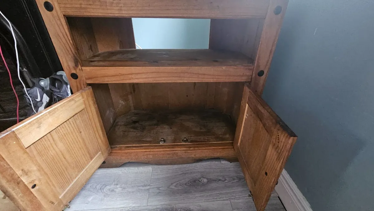 Tv Unit - Image 2