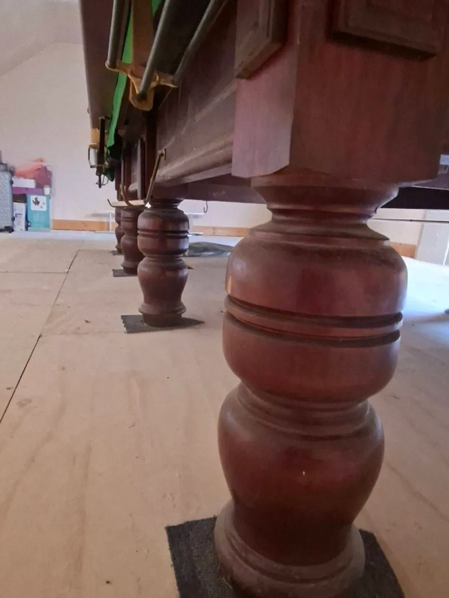 Snooker table - Image 1