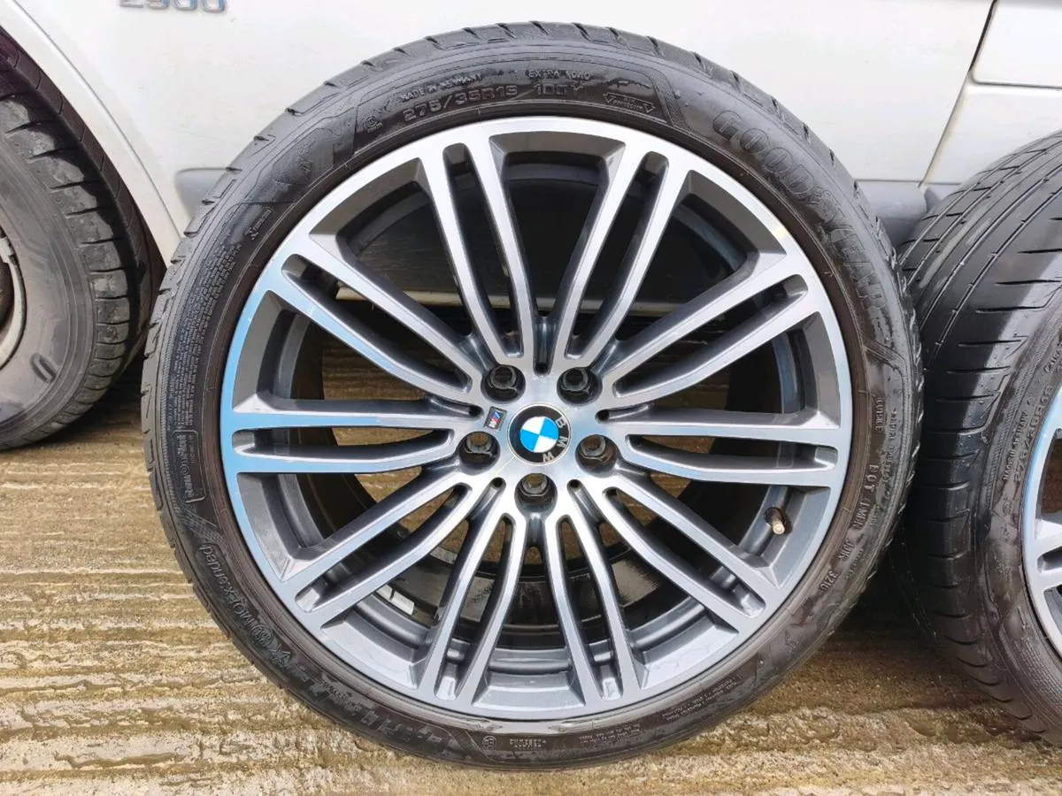 19" BMW G30 Msport alloys - Image 2