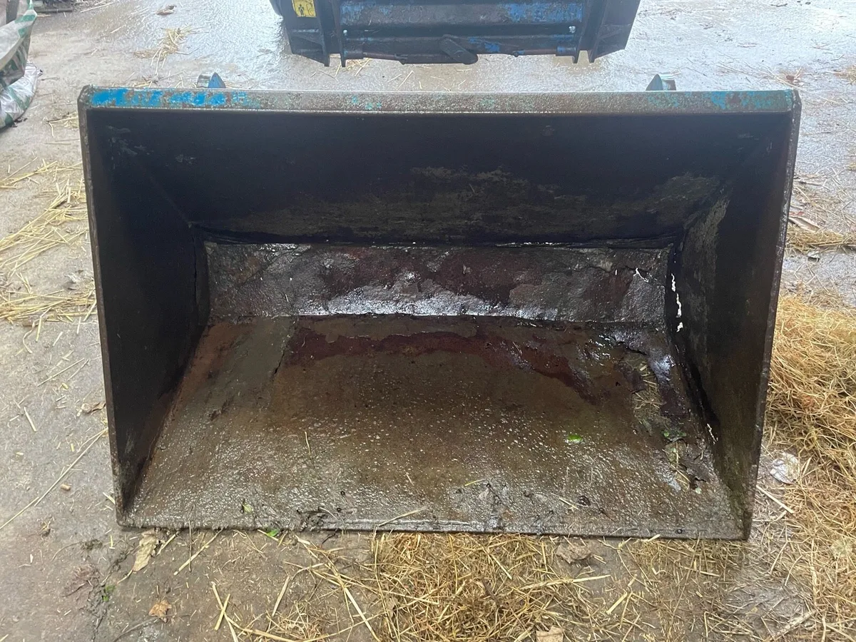 Loader bucket - Image 3