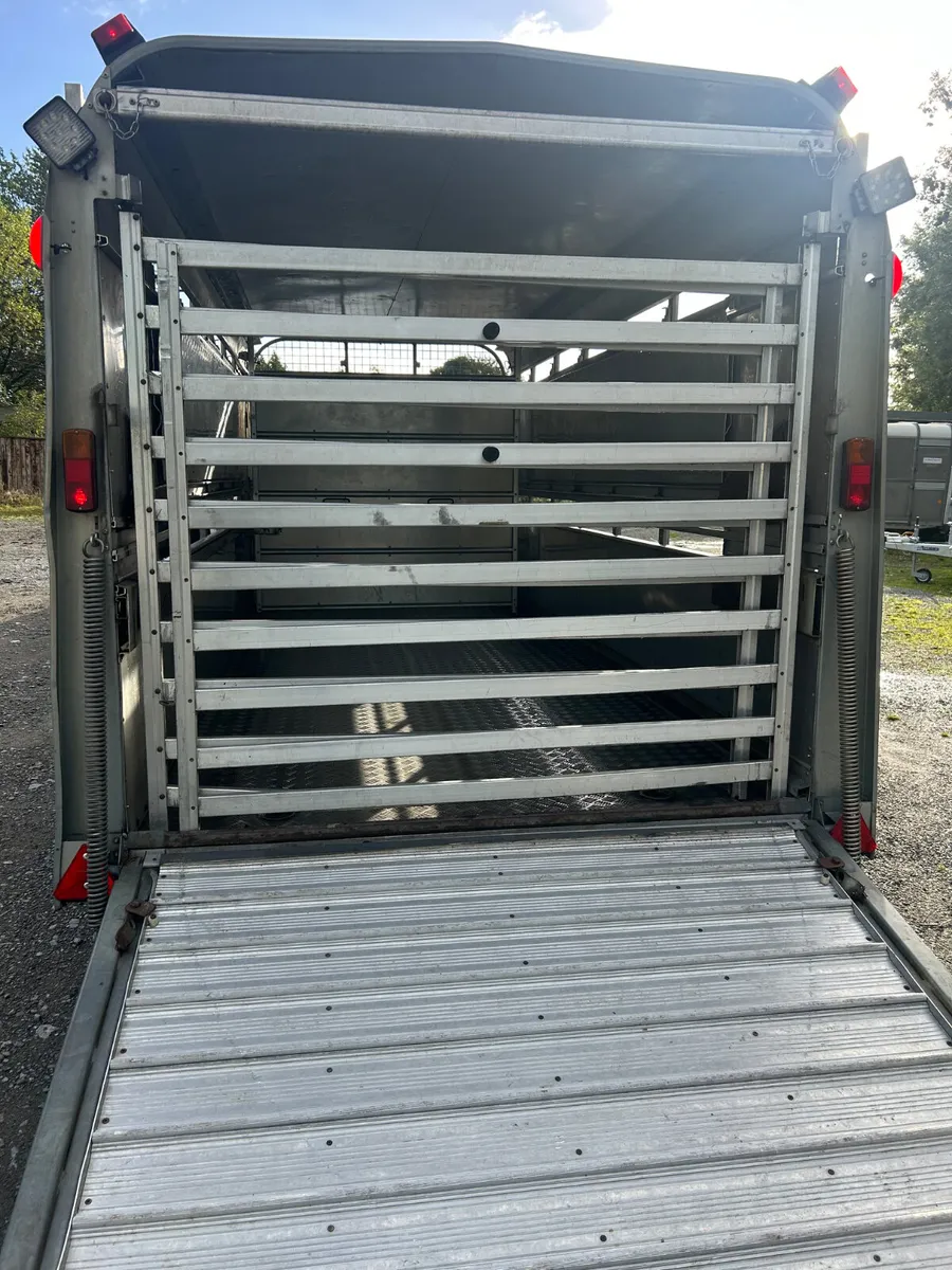 Ifor Williams 14ft Tri Axle Trailer with Decks - Image 2