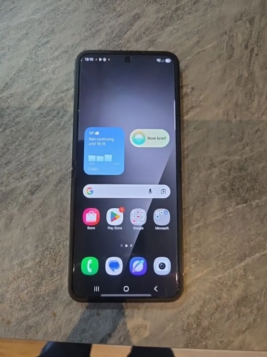 Samsung Z flip 7 FE - Image 3
