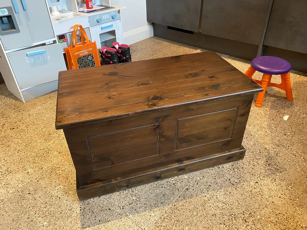 Wooden Storage Chest - Image 1