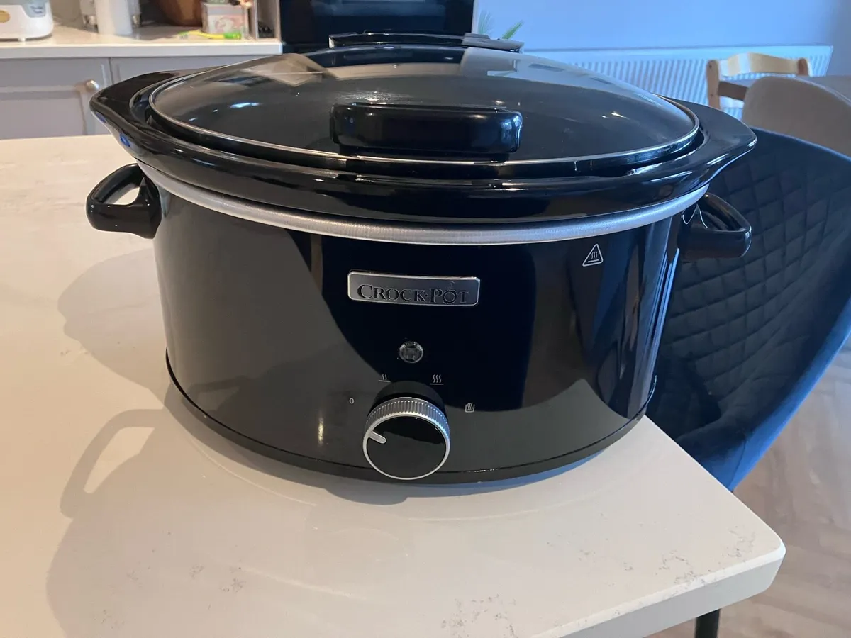 Crock Pot Black - Image 1