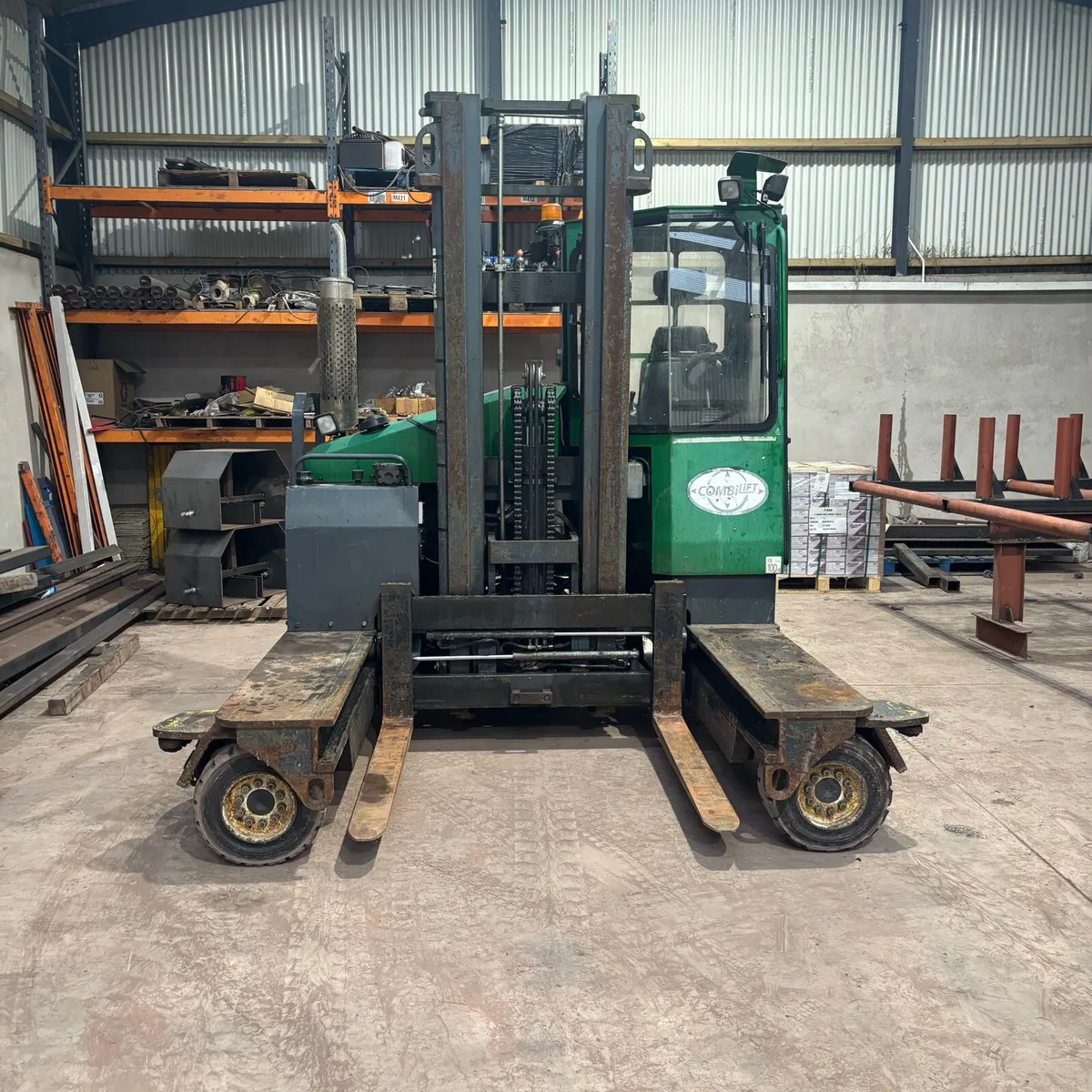 Combilift C4000 Forklift - Image 2