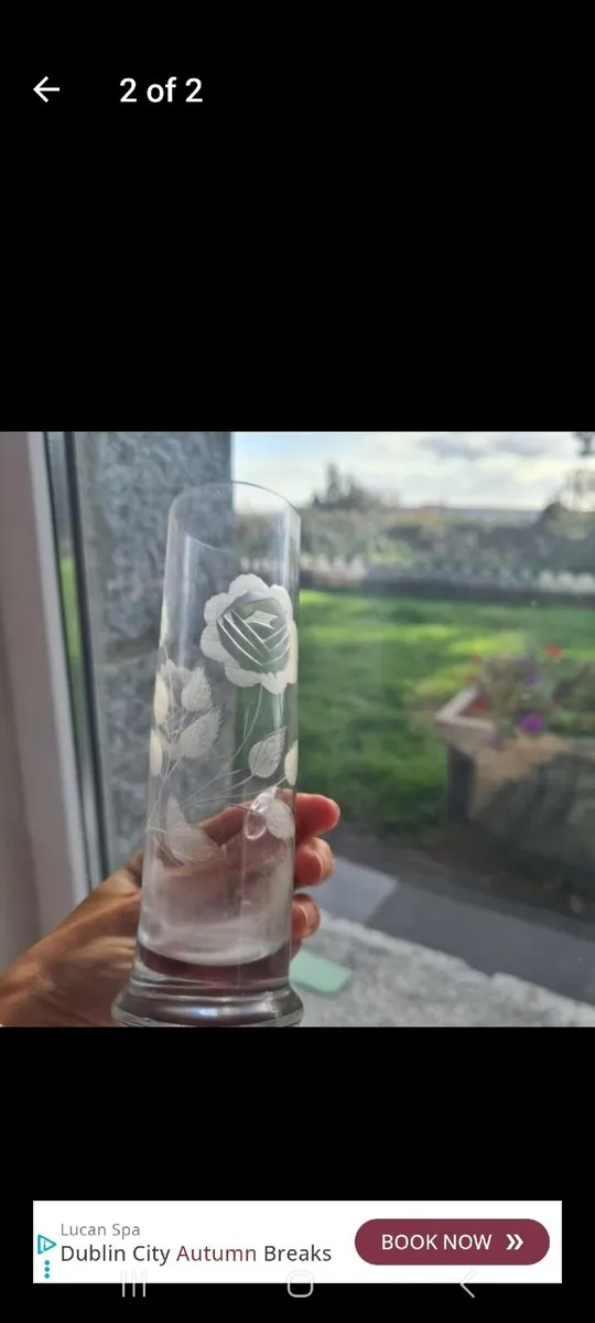 vintage Krosno etched glass bud vase with a handle - Image 2