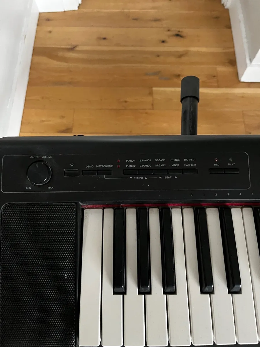 Yamaha Piaggero NP35 Portable Piano Keyboard - Image 2