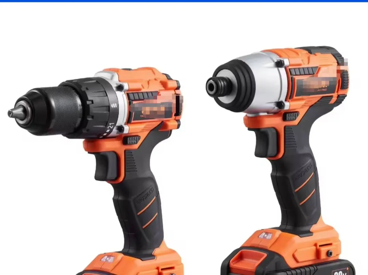 Black and decker drill and driver set
