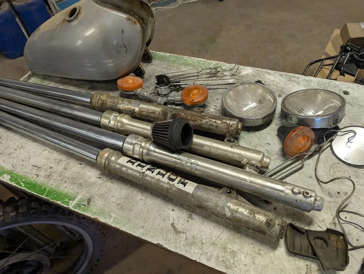 YAMAHA XT500  Parts - Image 3