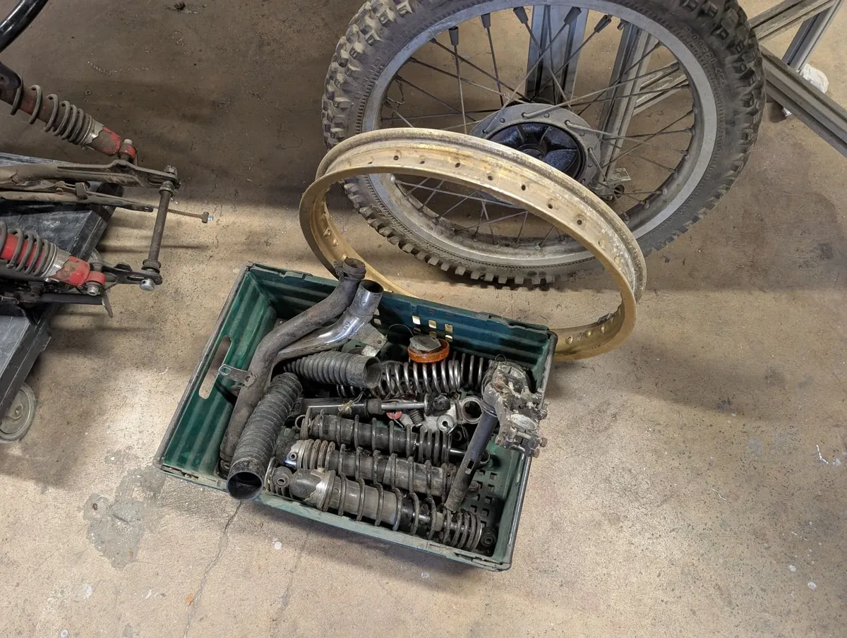 YAMAHA XT500  Parts - Image 4
