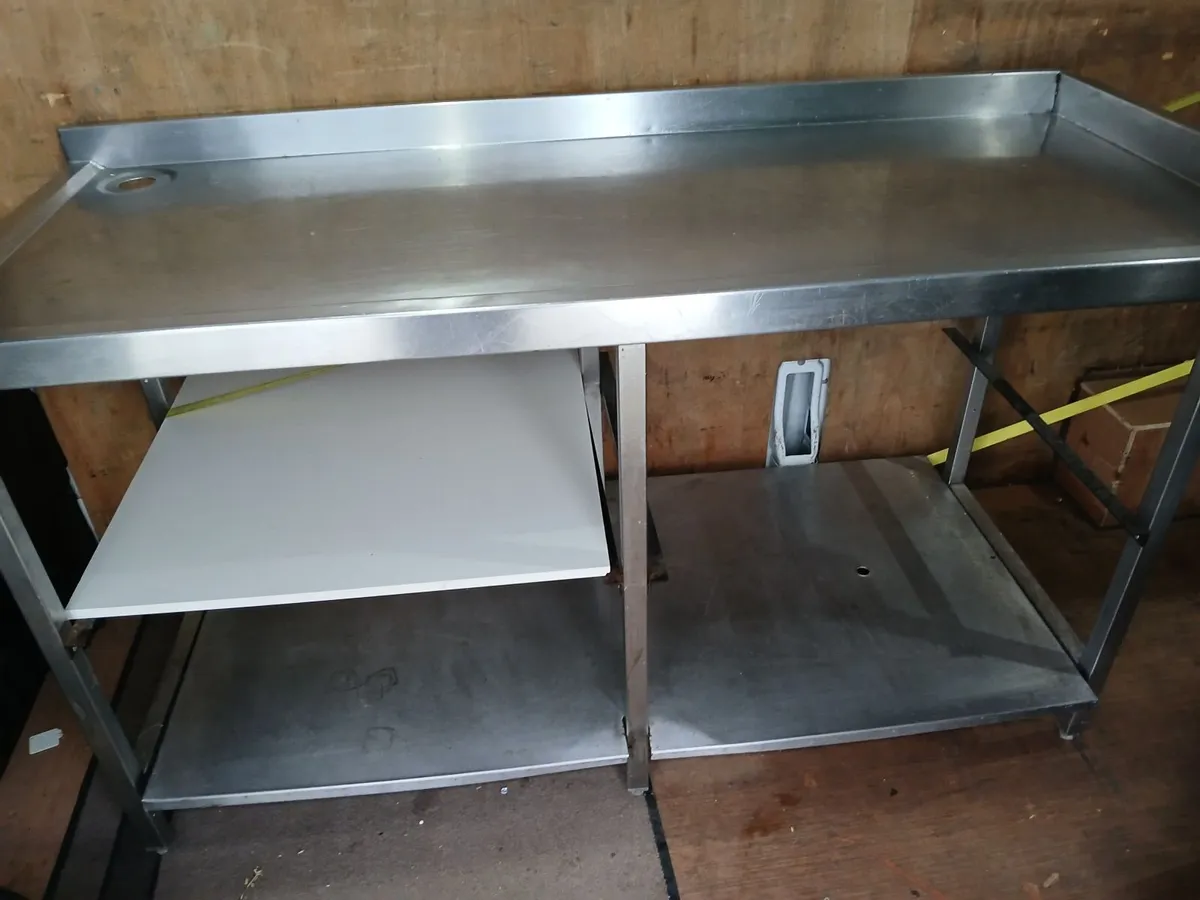 Staneless steel cabbinet  table delivered - Image 1