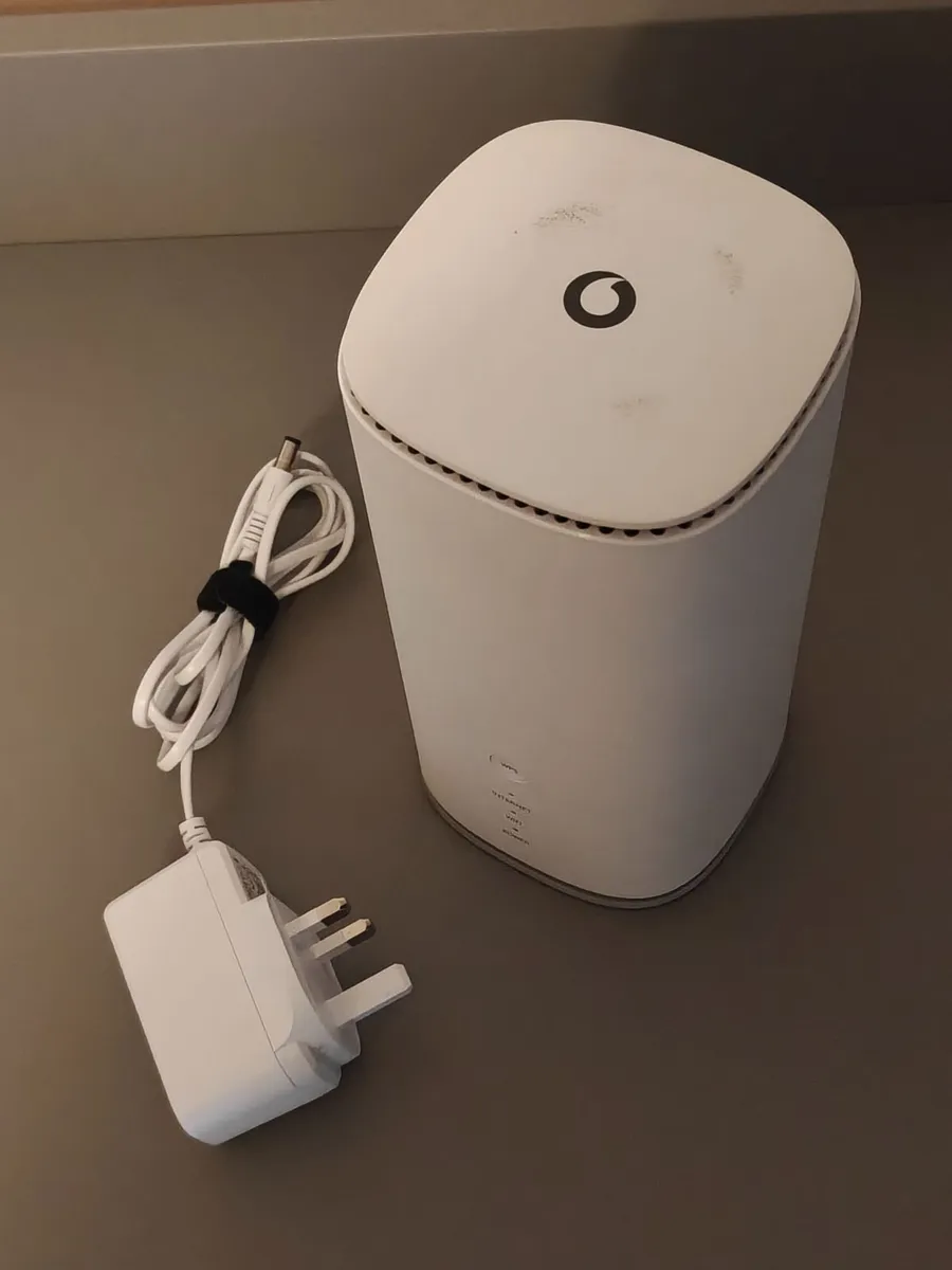 Vodafone GigaCube MC888 Ultra 5G Router – Unlocked - Image 2