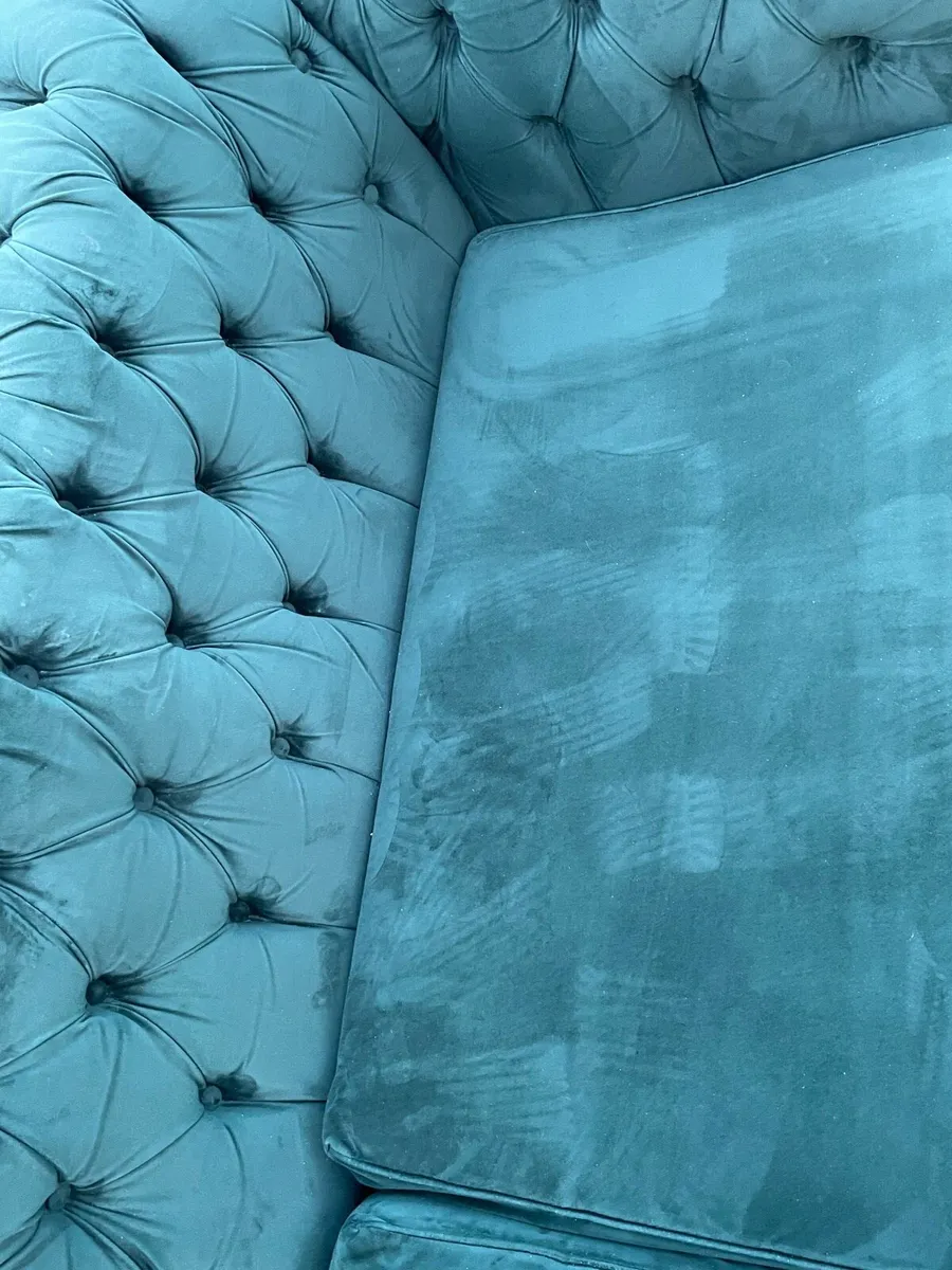 Chesterfield  green 3 seater sofa - Image 4