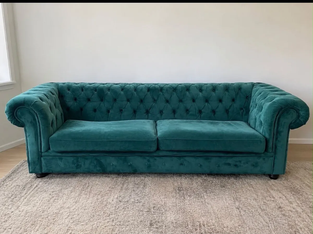 Chesterfield  green 3 seater sofa - Image 1