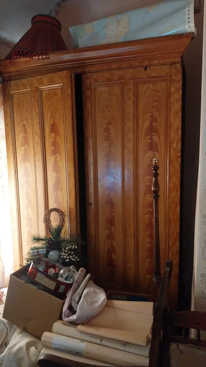 Inlaid Mahogany Wardrobe - Image 2